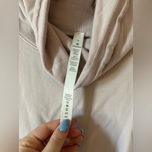 lululemon athletica Women's Jacket in Light Pink